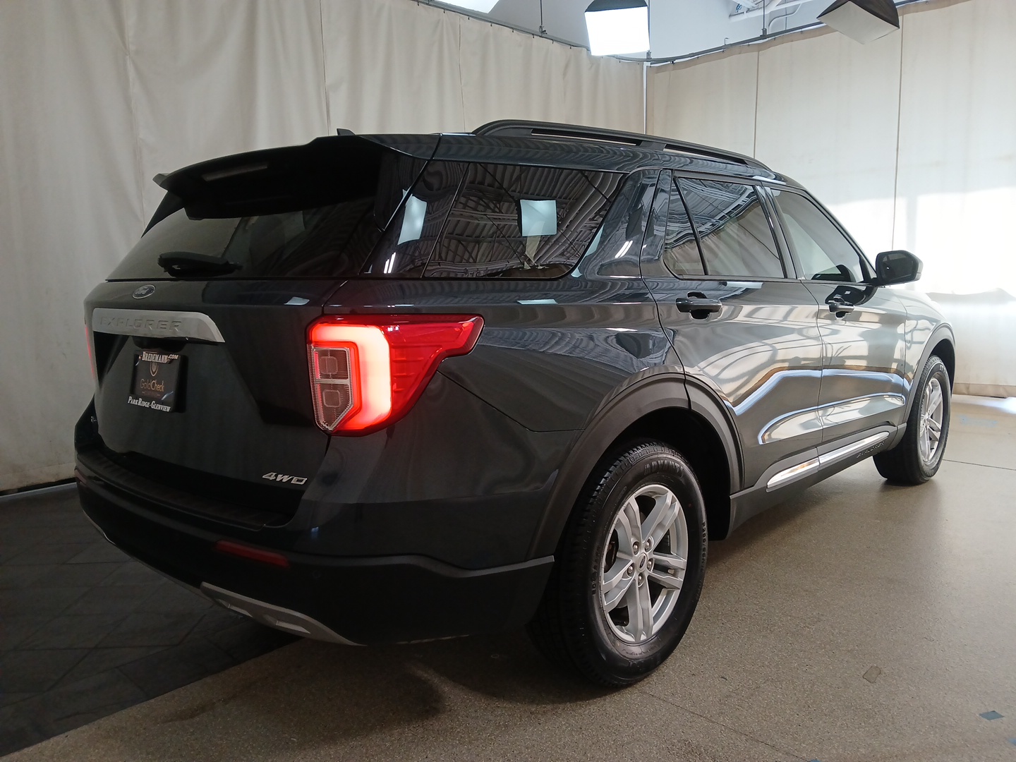 2022 Ford Explorer XLT 3