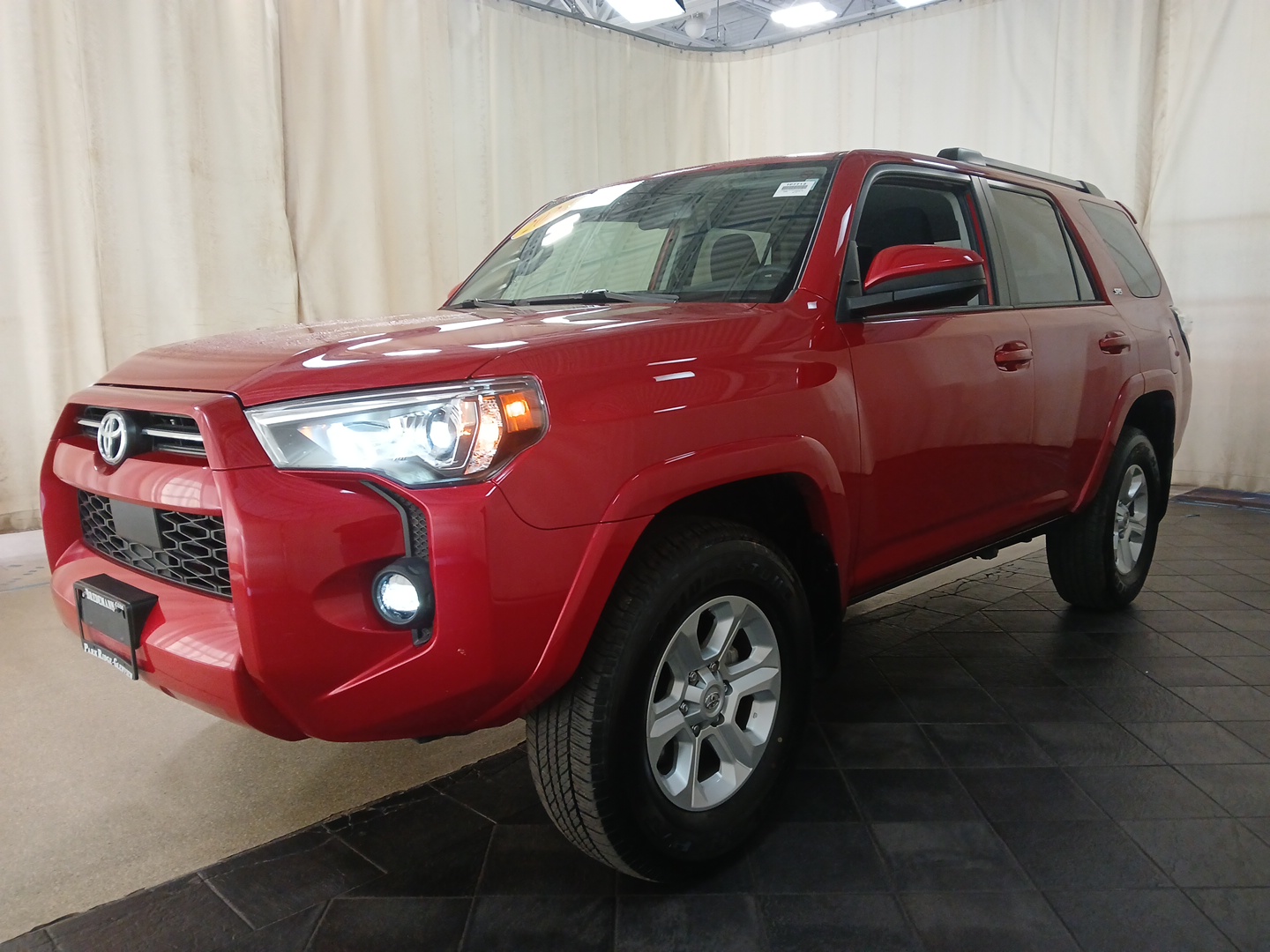 2024 Toyota 4Runner SR5 5