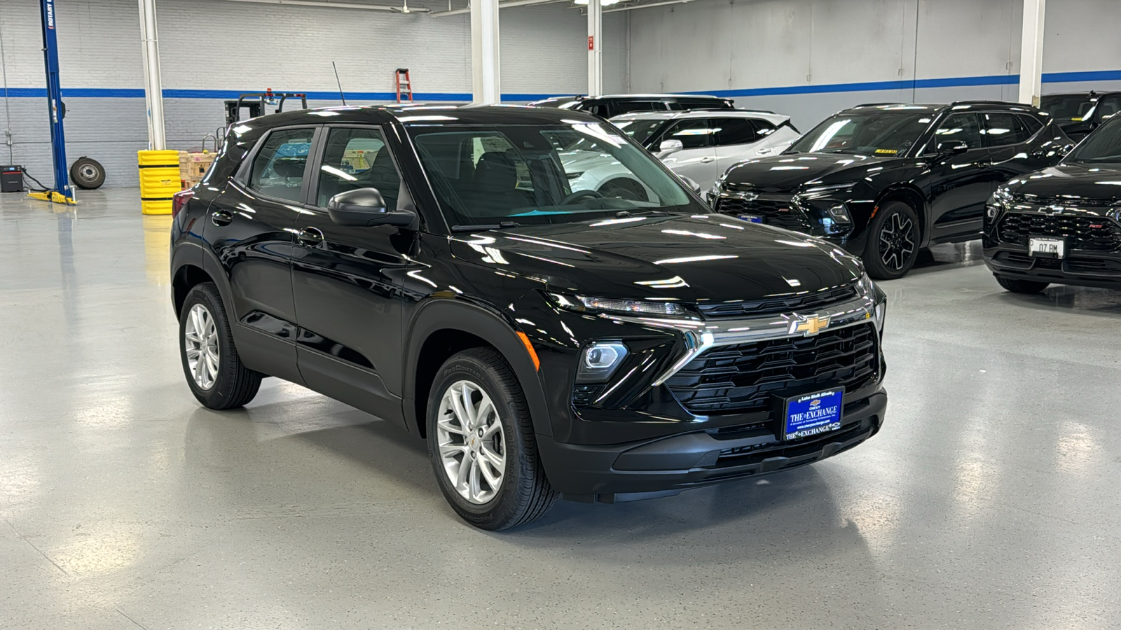 2025 Chevrolet TrailBlazer LS 2