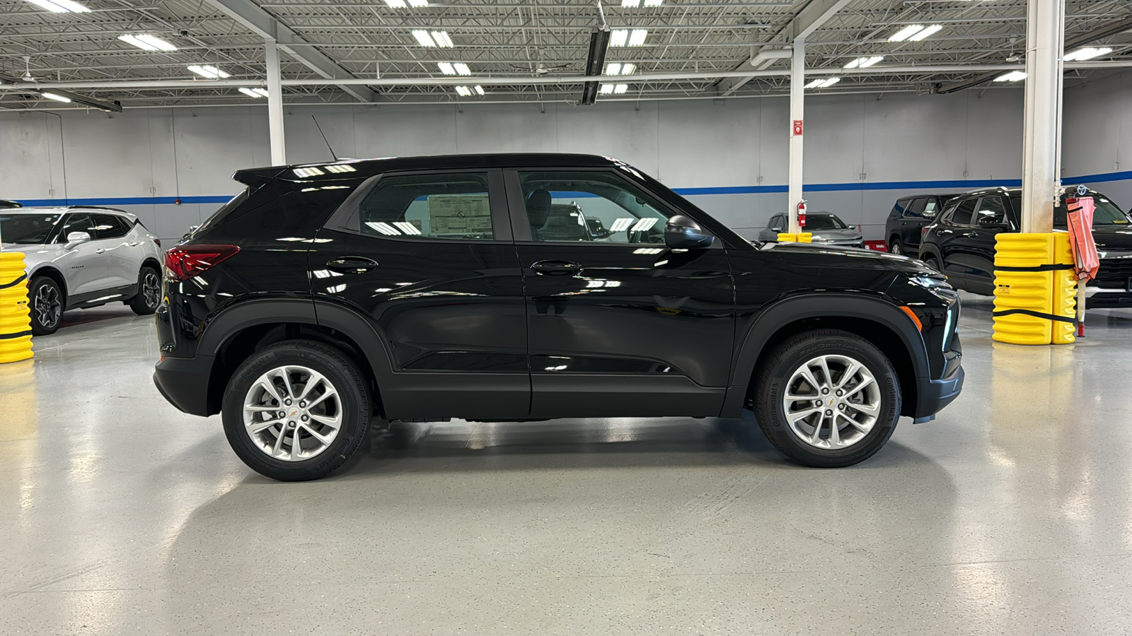 2025 Chevrolet TrailBlazer LS 3