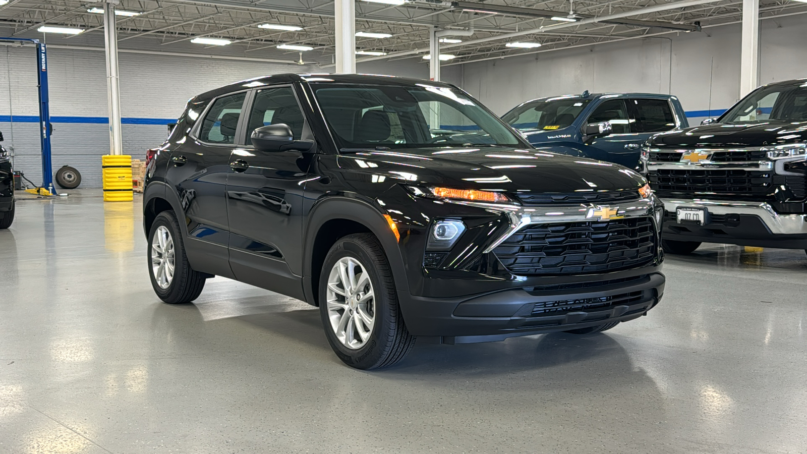 2025 Chevrolet TrailBlazer LS 1