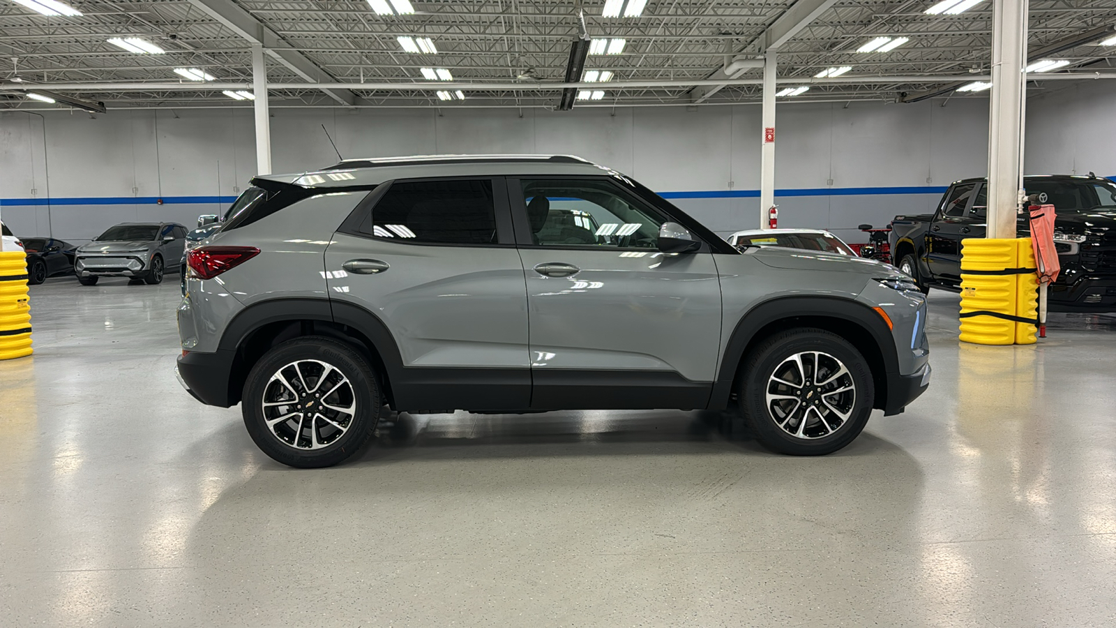 2025 Chevrolet TrailBlazer LT 3