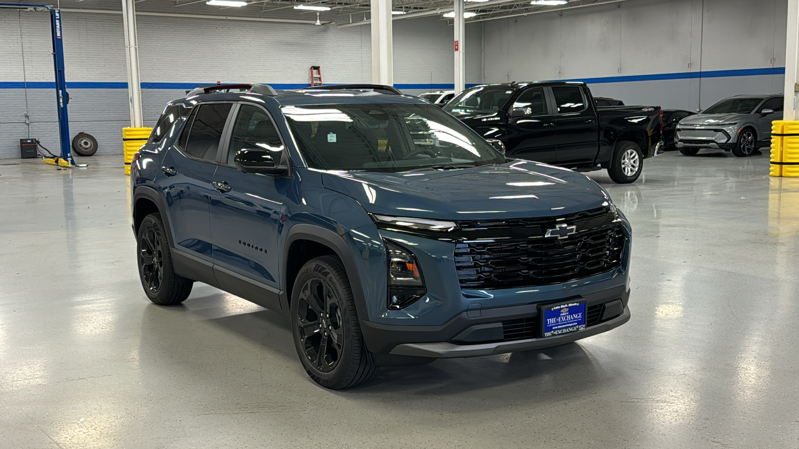 2025 Chevrolet Equinox LT 2