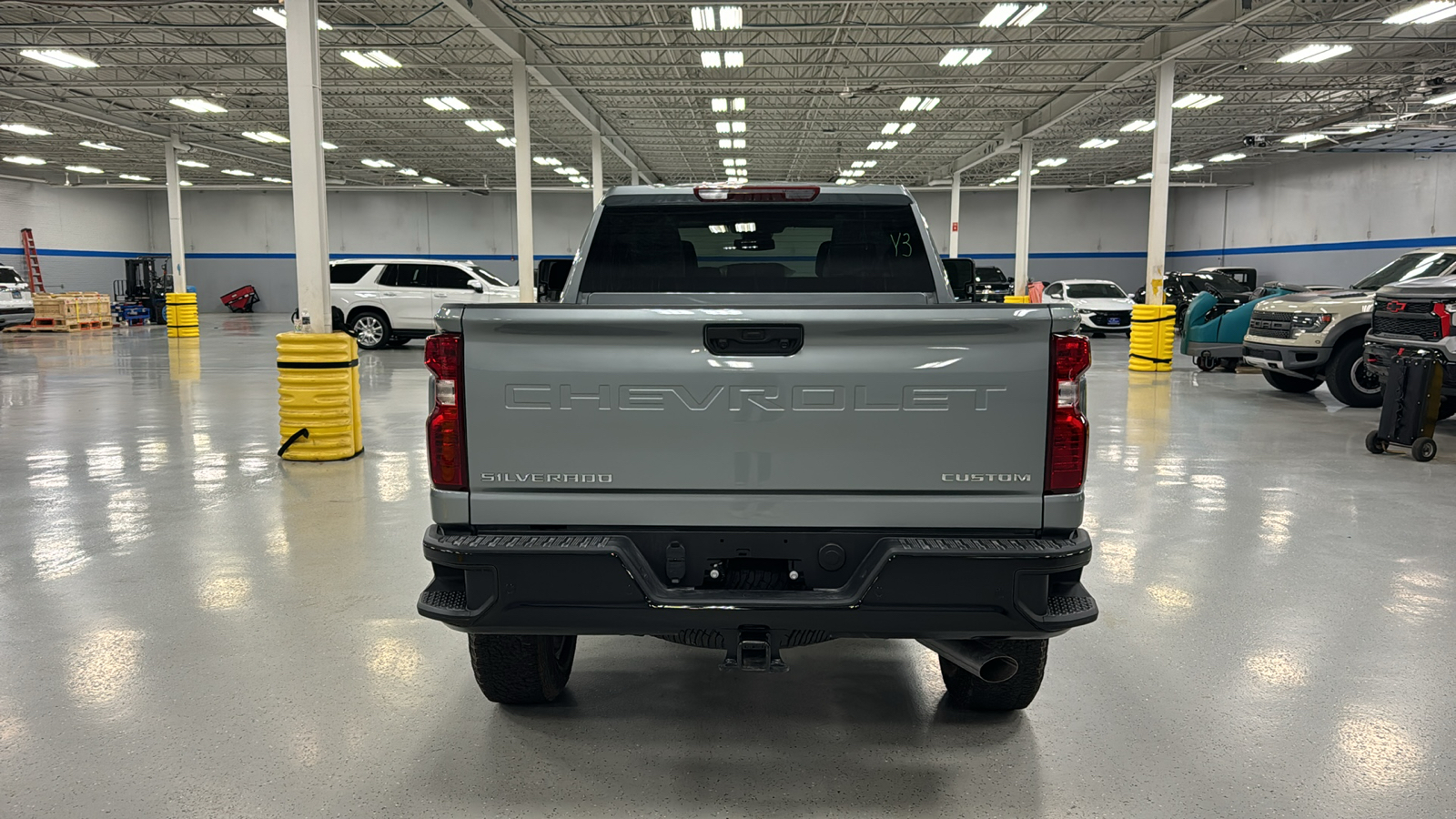 2025 Chevrolet Silverado 2500HD Custom 5