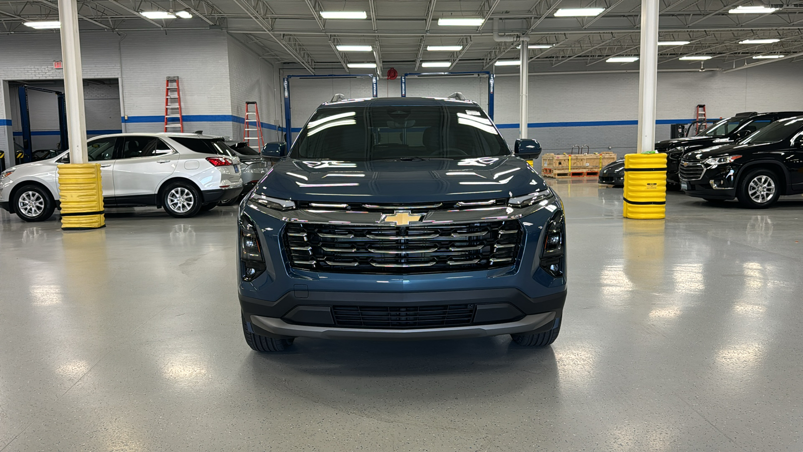 2025 Chevrolet Equinox LT 19