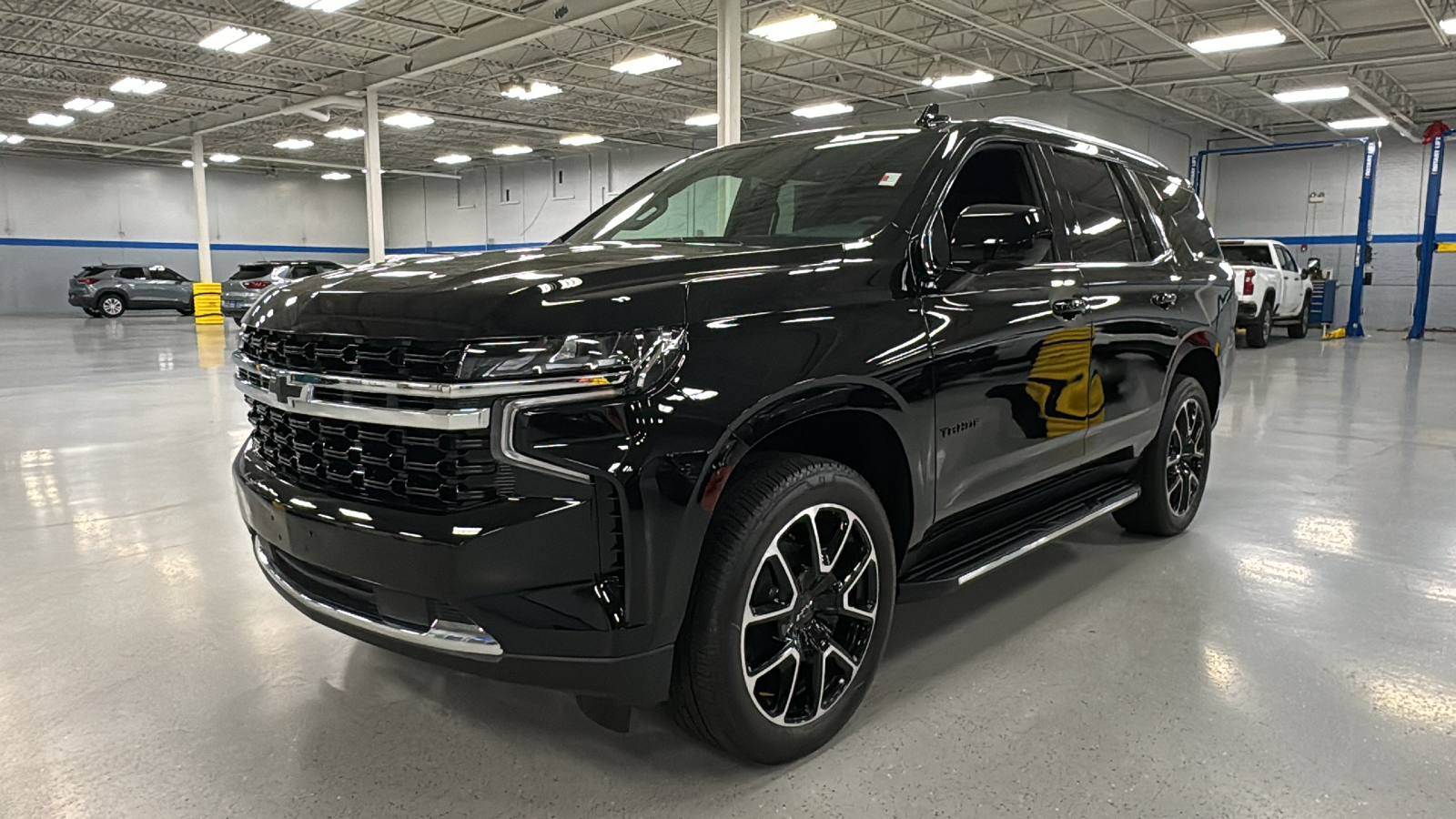 2024 Chevrolet Tahoe LS 18