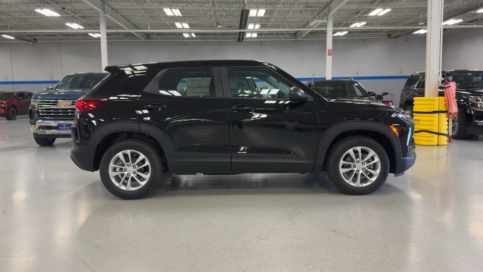 2025 Chevrolet TrailBlazer LS 3