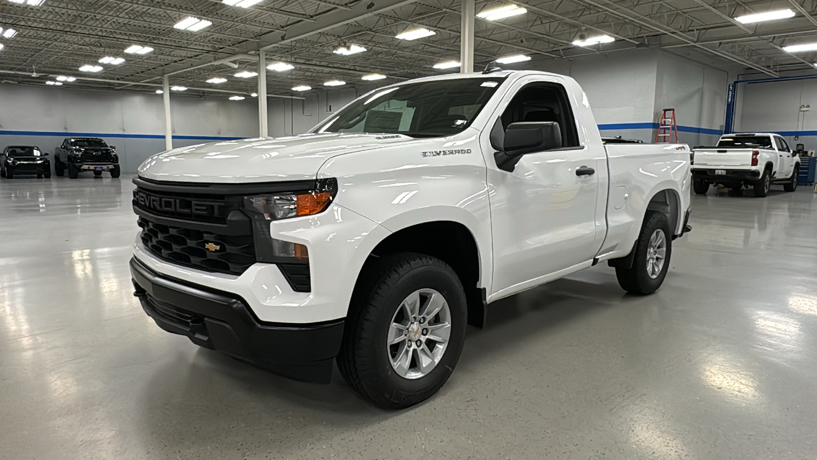 2025 Chevrolet Silverado 1500 WT 15