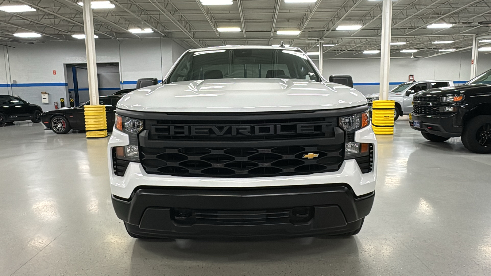 2025 Chevrolet Silverado 1500 WT 16