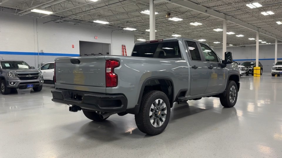 2025 Chevrolet Silverado 2500HD Custom 4