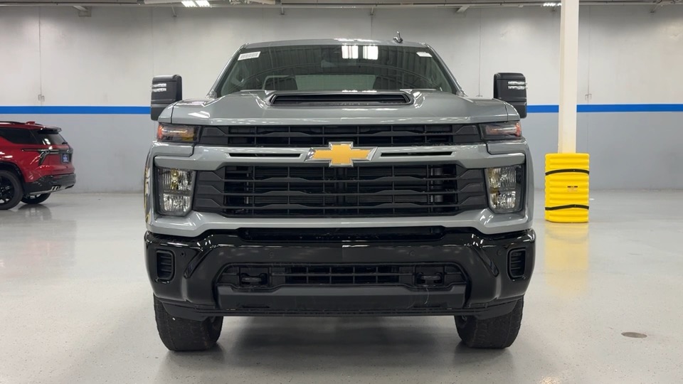 2025 Chevrolet Silverado 2500HD Custom 21