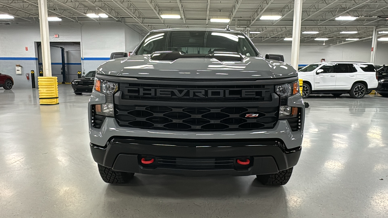 2025 Chevrolet Silverado 1500 Custom Trail Boss 19