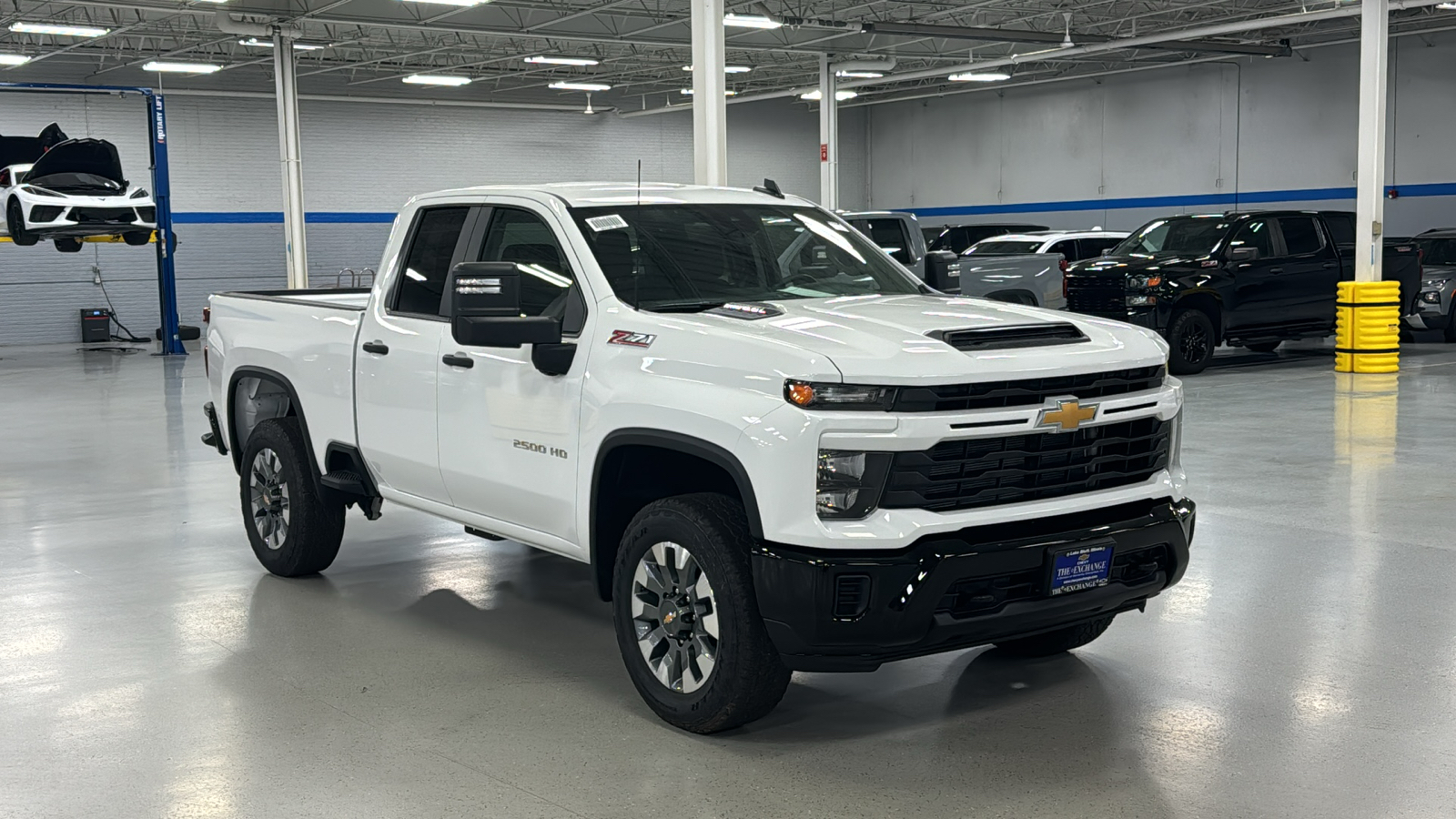 2025 Chevrolet Silverado 2500HD Custom 2