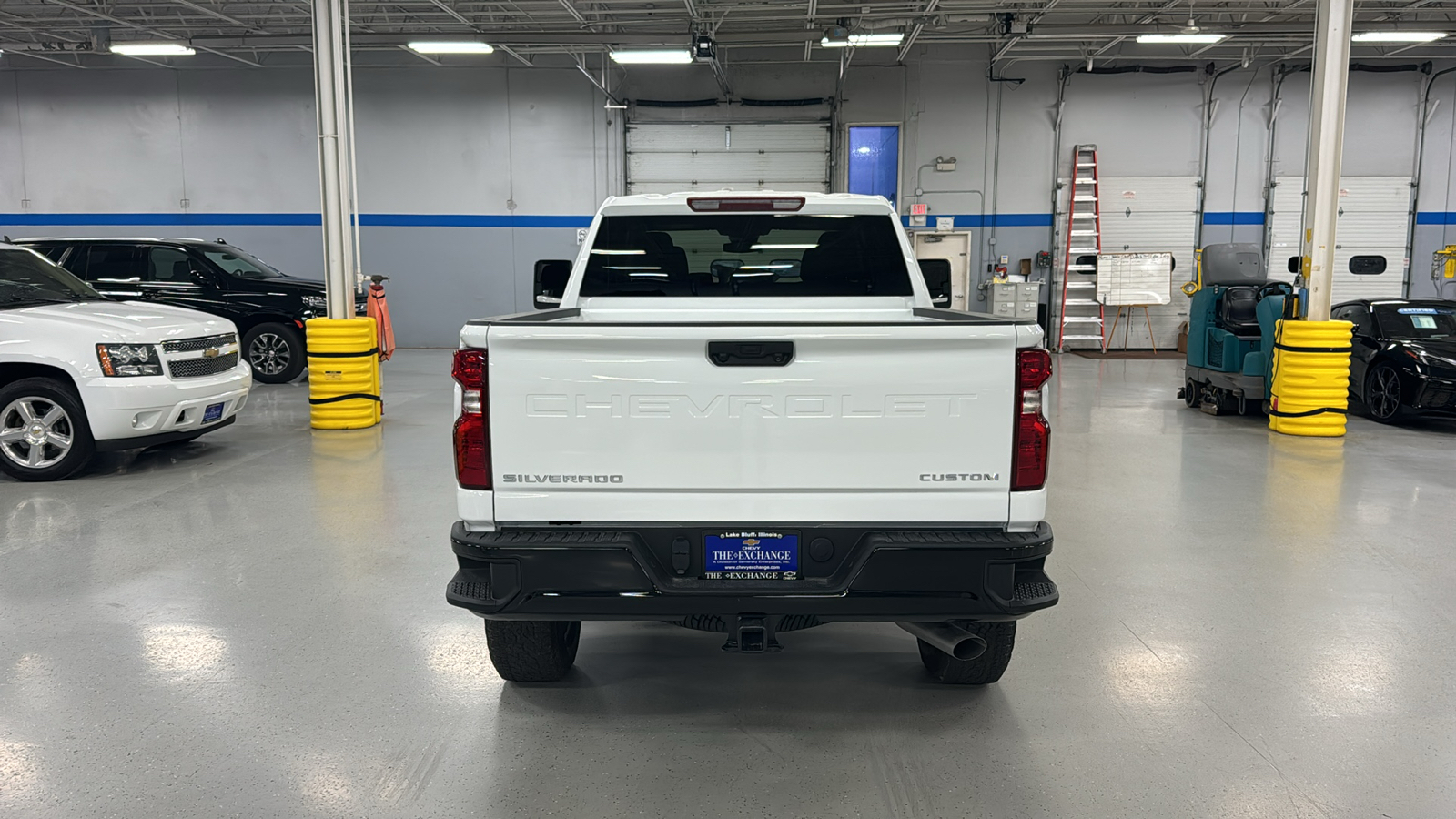 2025 Chevrolet Silverado 2500HD Custom 5