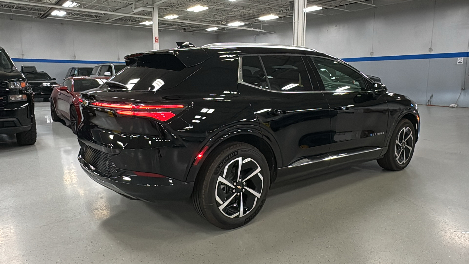 2025 Chevrolet Equinox EV LT 4