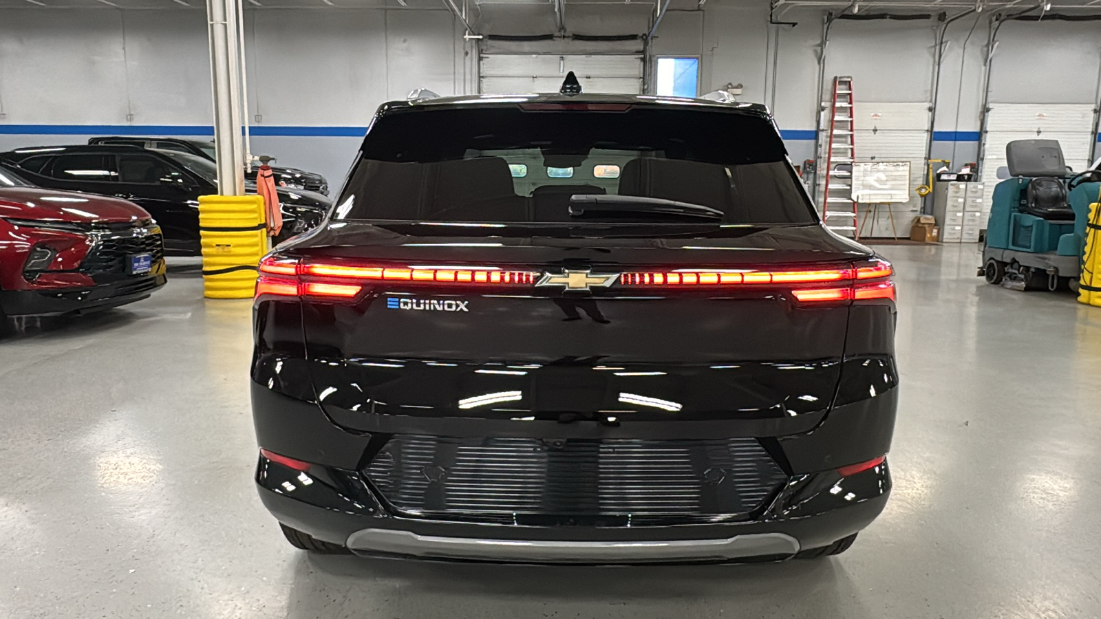 2025 Chevrolet Equinox EV LT 5