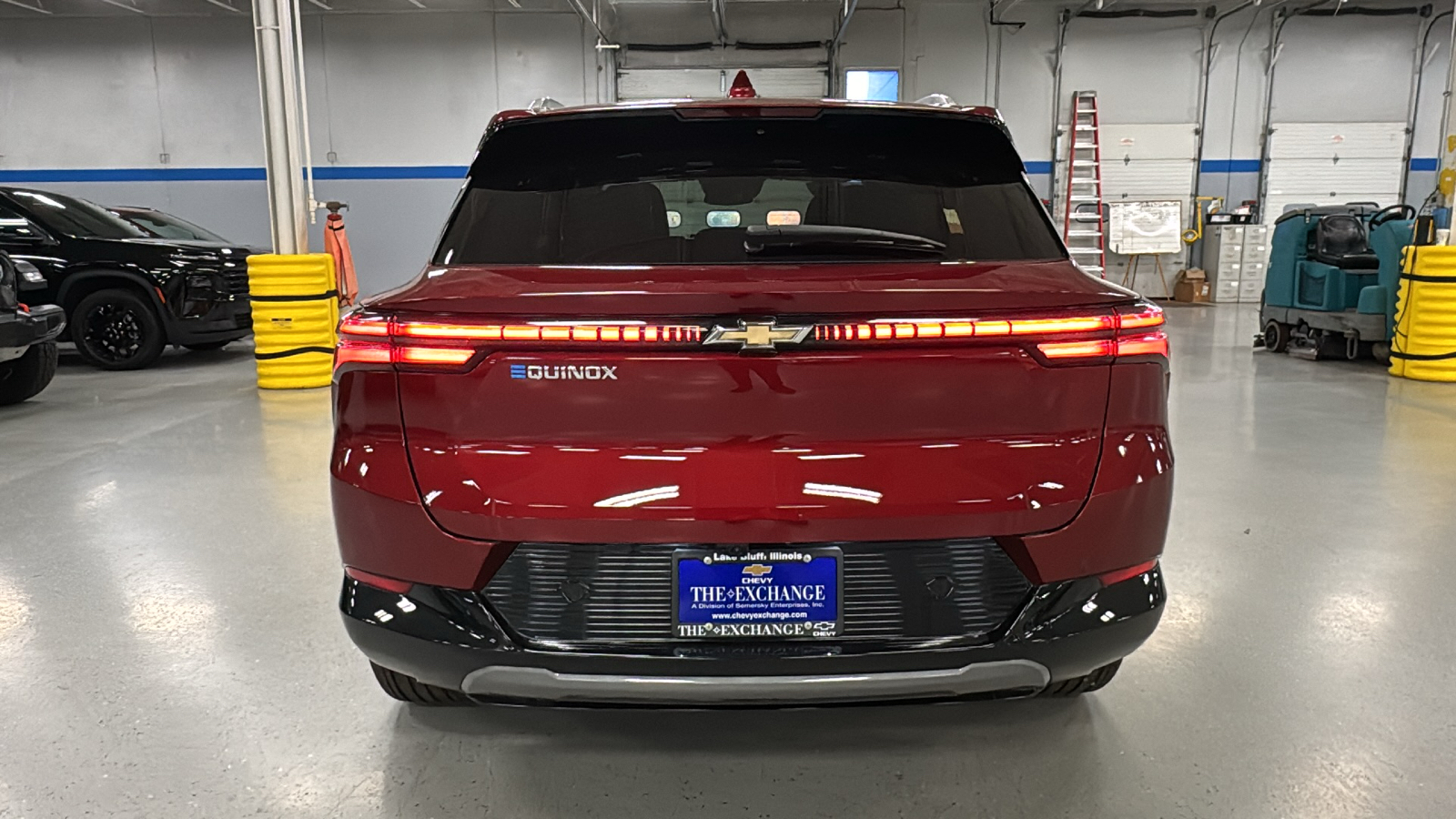 2025 Chevrolet Equinox EV LT 6