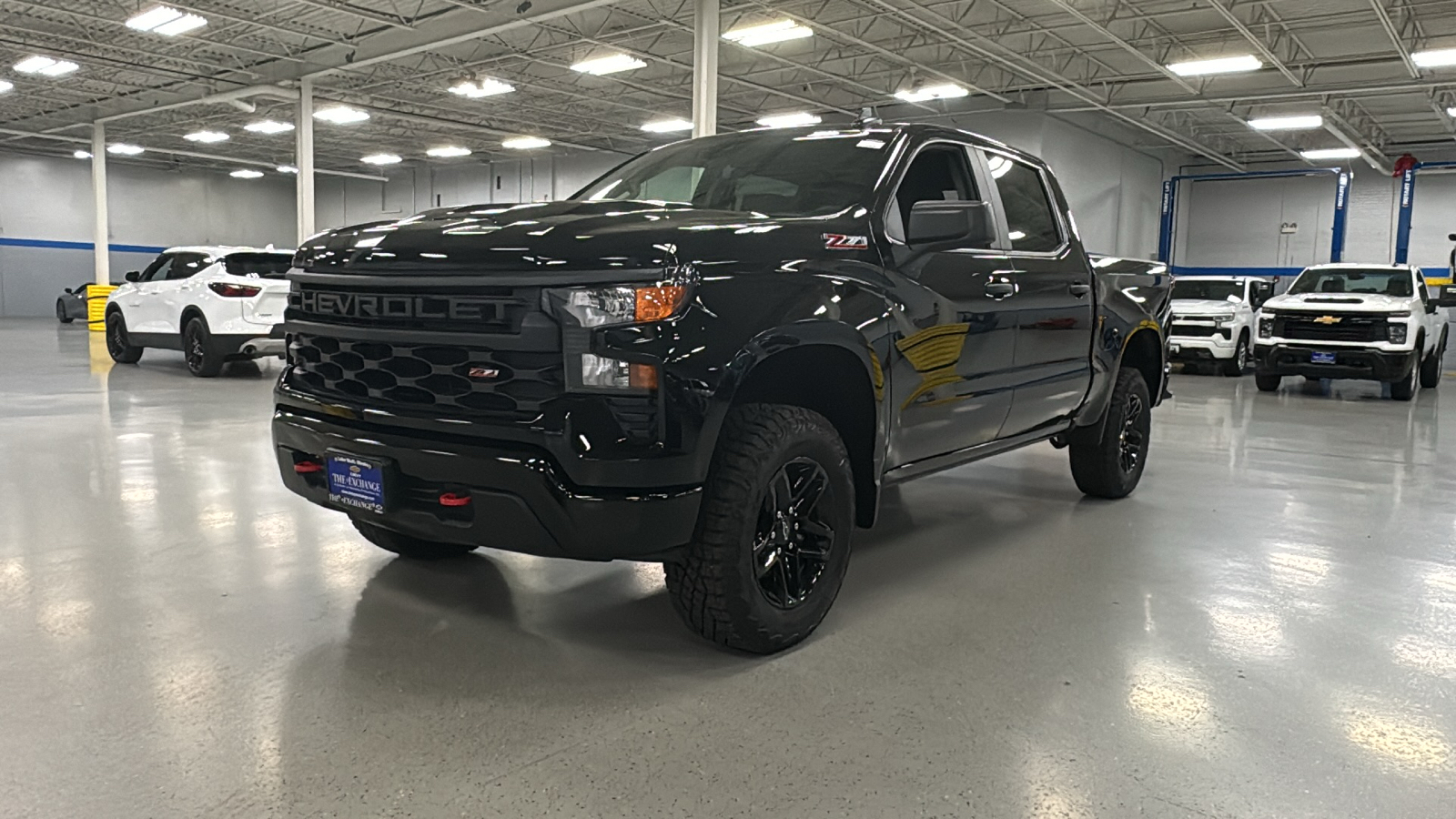 2025 Chevrolet Silverado 1500 Custom Trail Boss 14