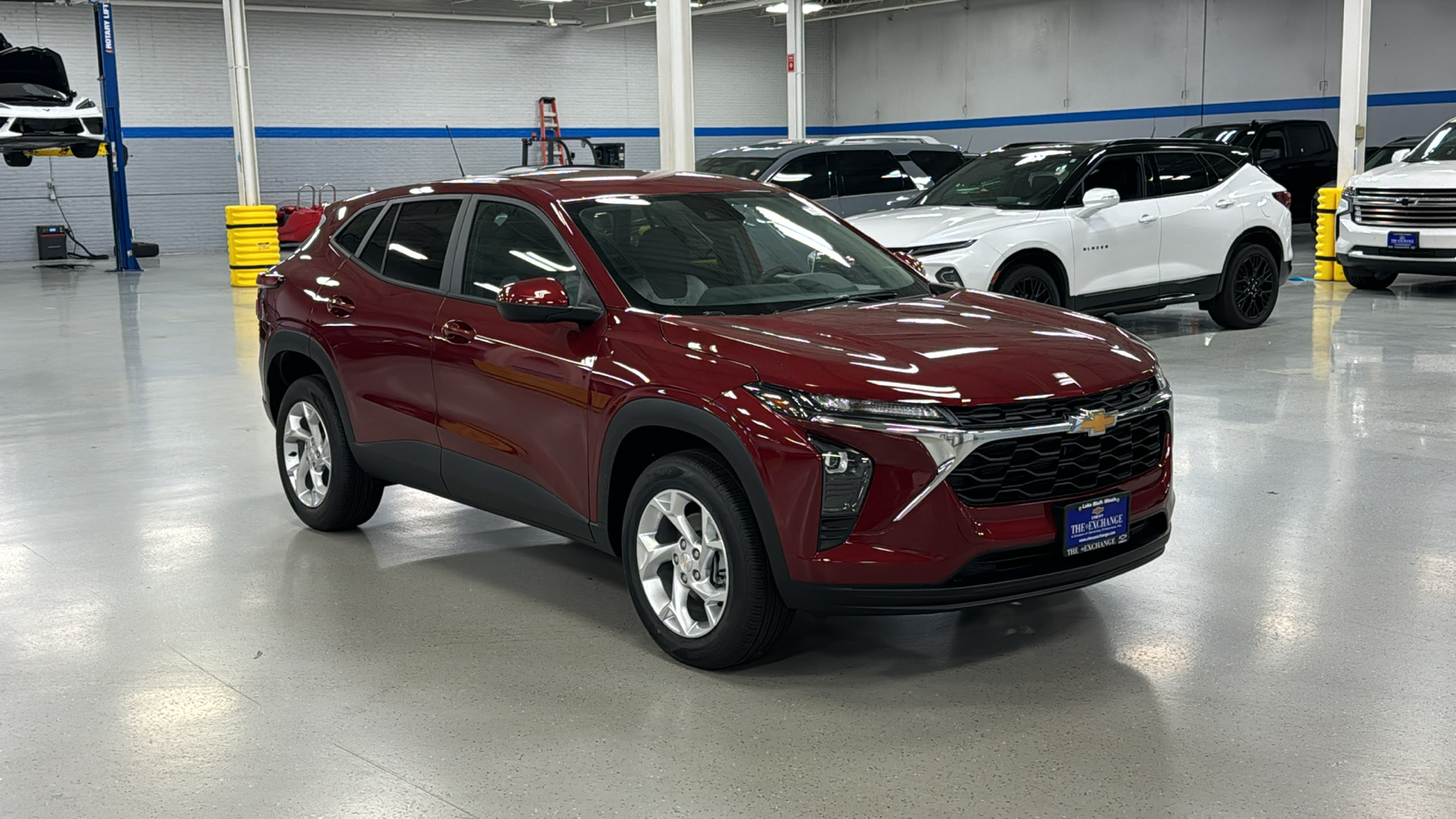 2025 Chevrolet Trax LS 2