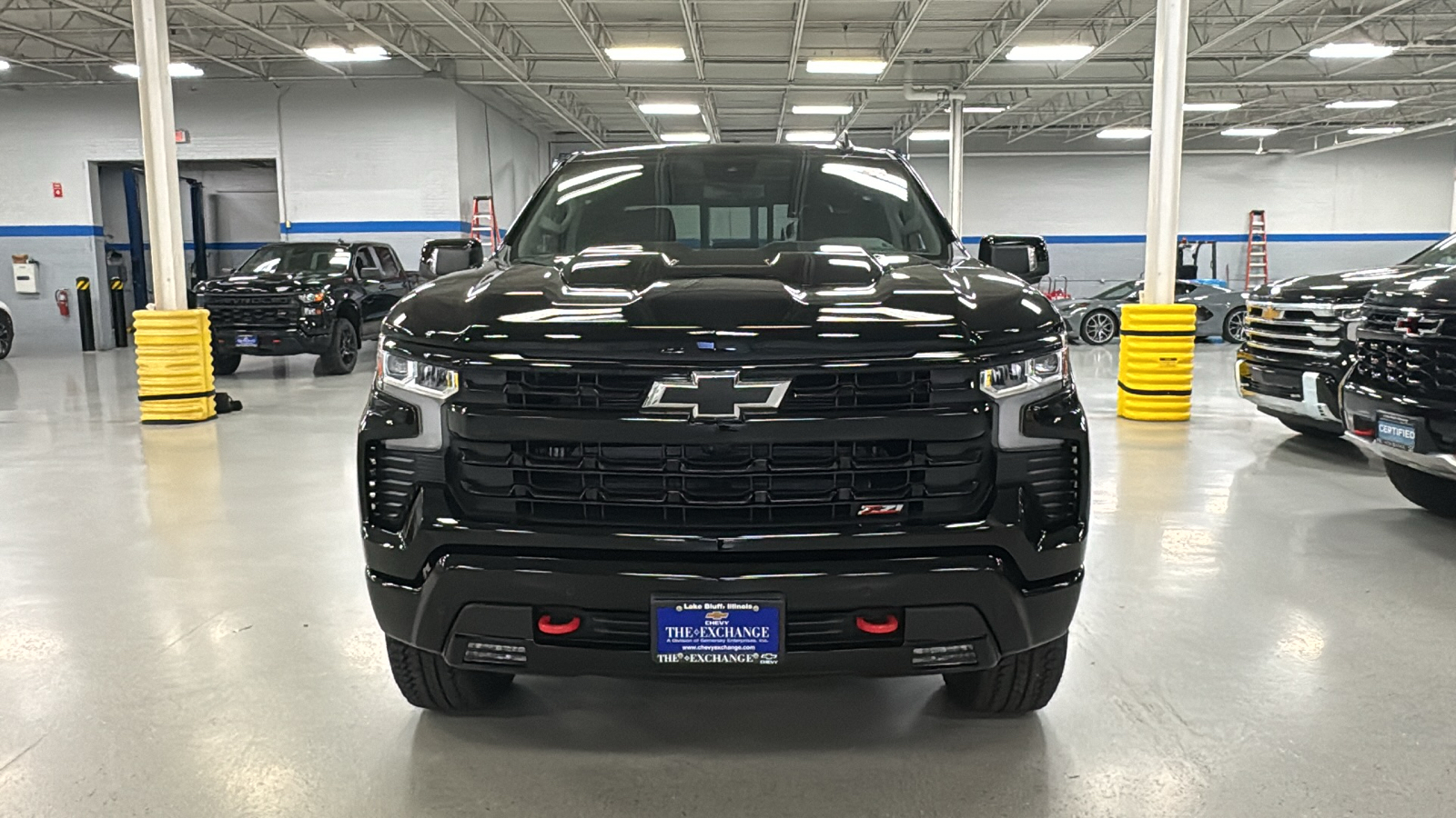 2025 Chevrolet Silverado 1500 LT Trail Boss 21