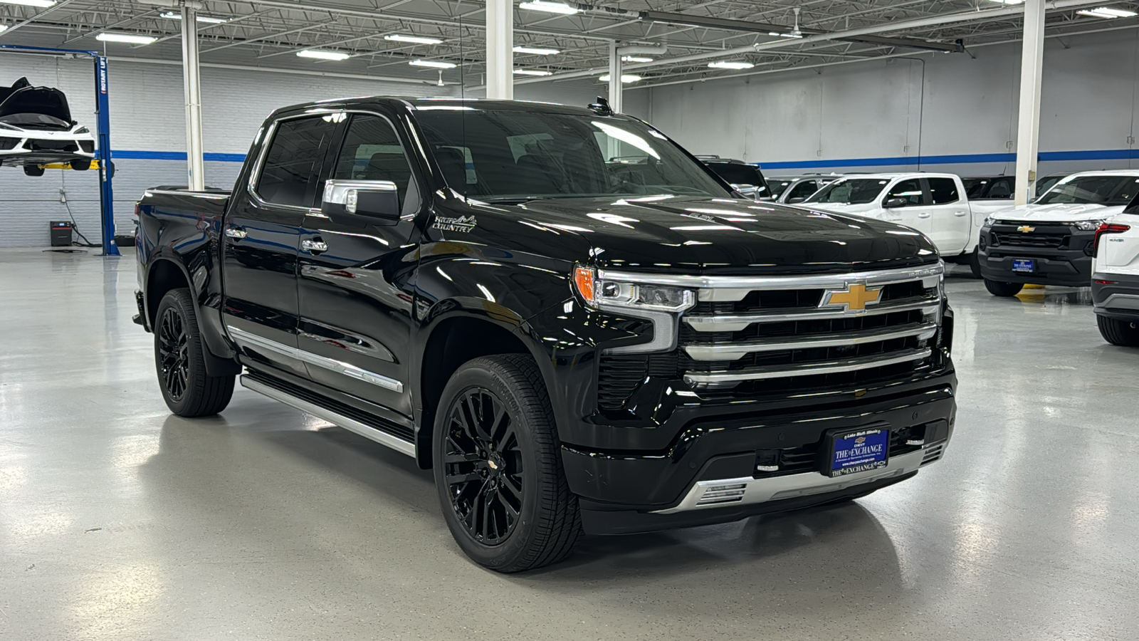 2025 Chevrolet Silverado 1500 High Country 2