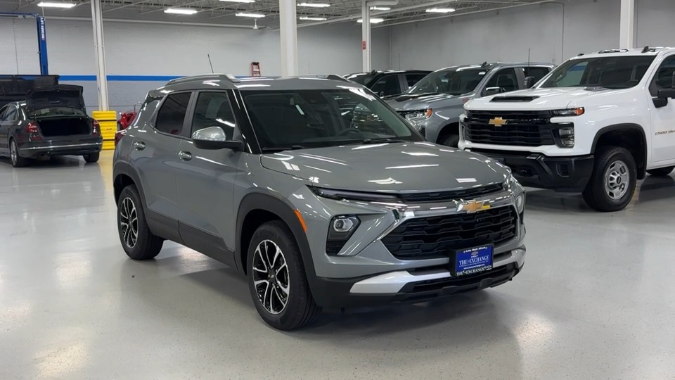 2025 Chevrolet TrailBlazer LT 2