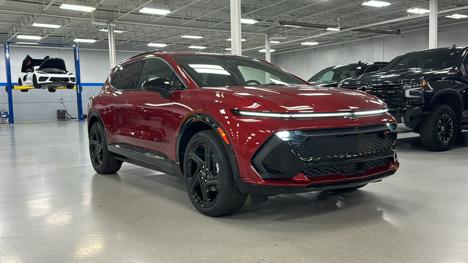 2025 Chevrolet Equinox EV RS 2