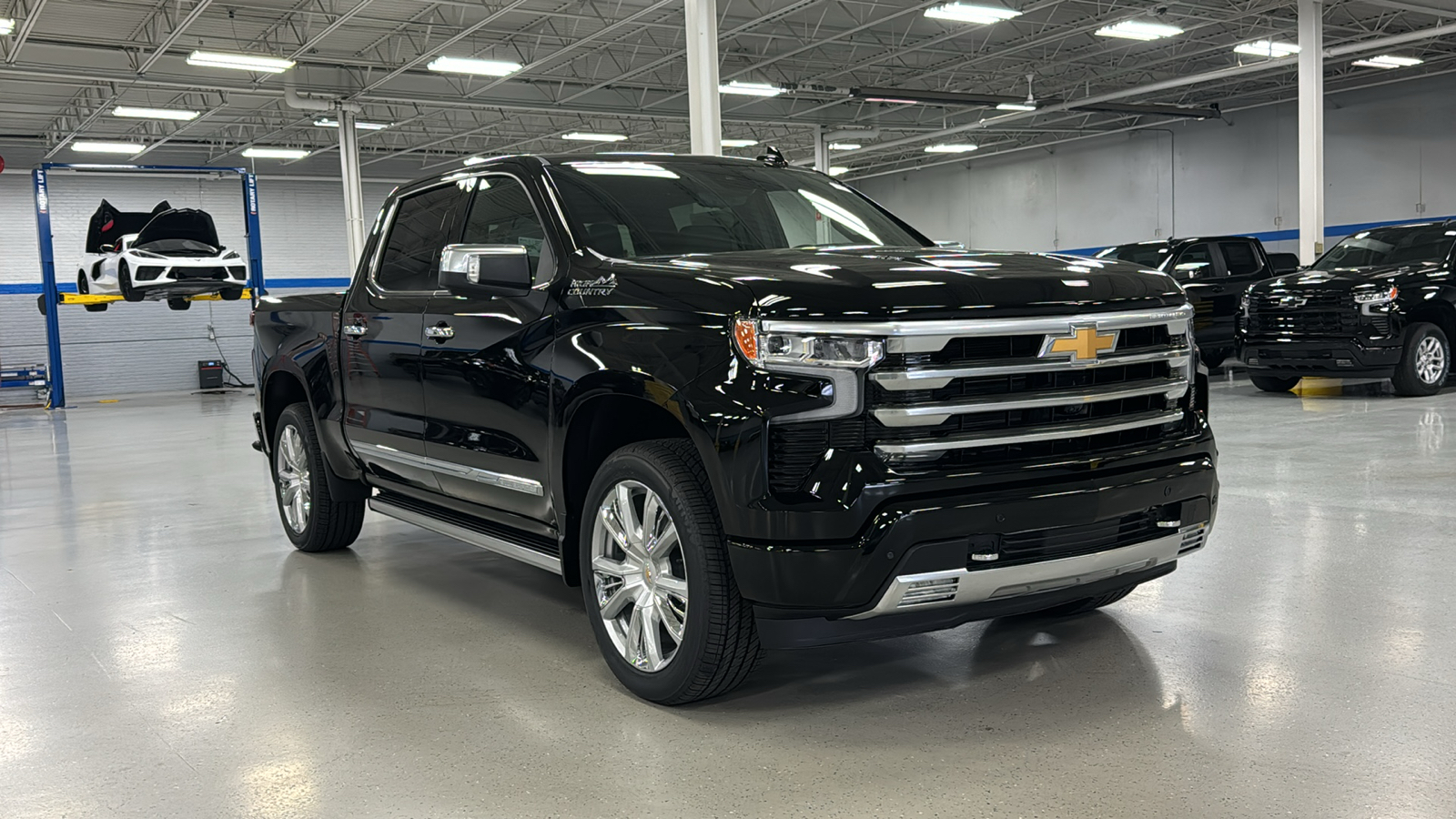 2025 Chevrolet Silverado 1500 High Country 2