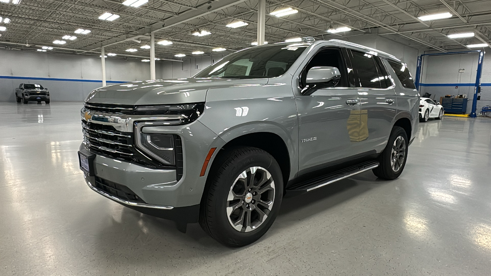 2025 Chevrolet Tahoe LT 19