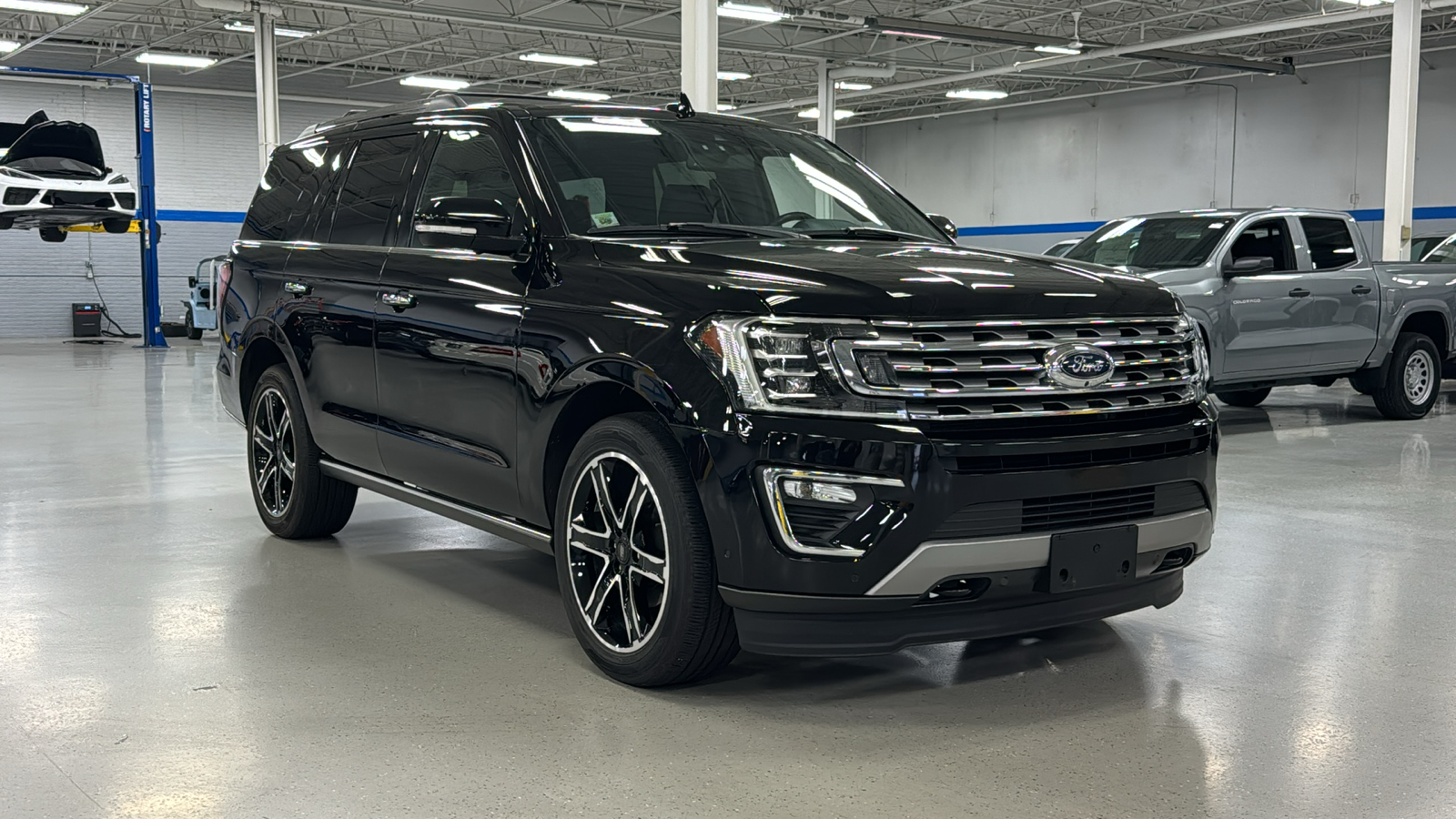 2019 Ford Expedition Limited 1