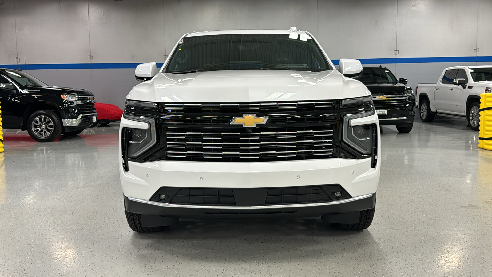 2025 Chevrolet Tahoe High Country 24