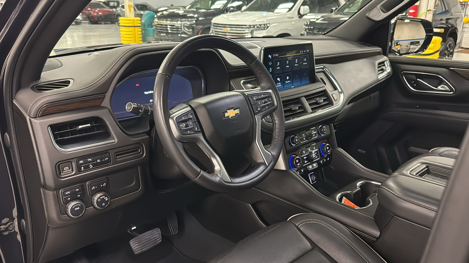 2022 Chevrolet Suburban Premier 7