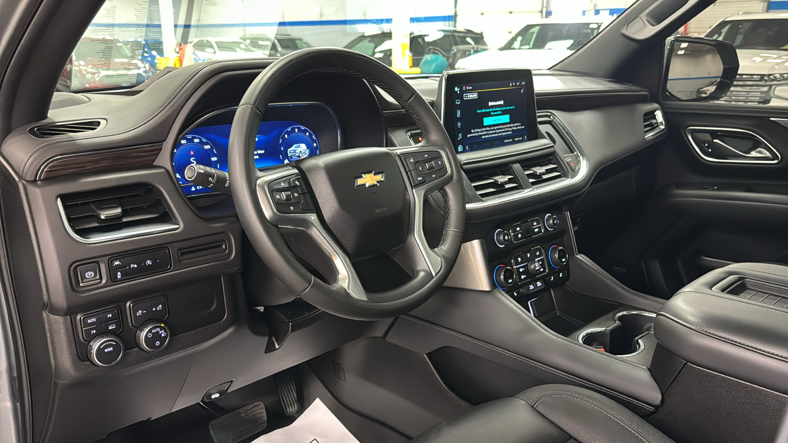 2024 Chevrolet Tahoe LT 8