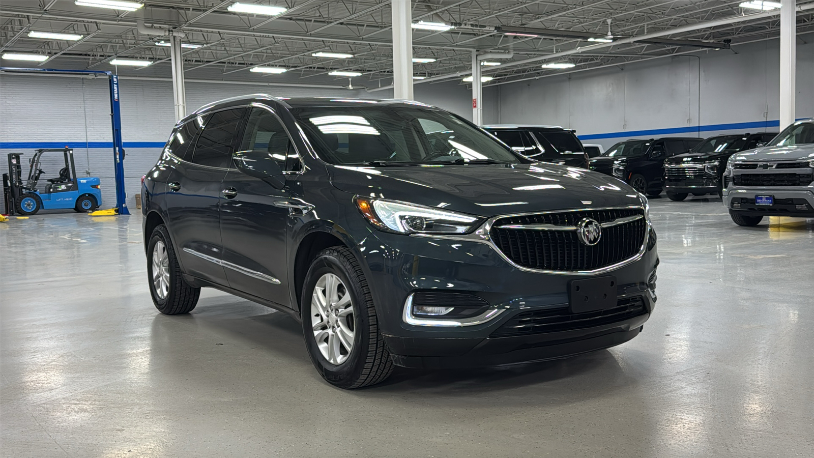 2018 Buick Enclave Essence 1