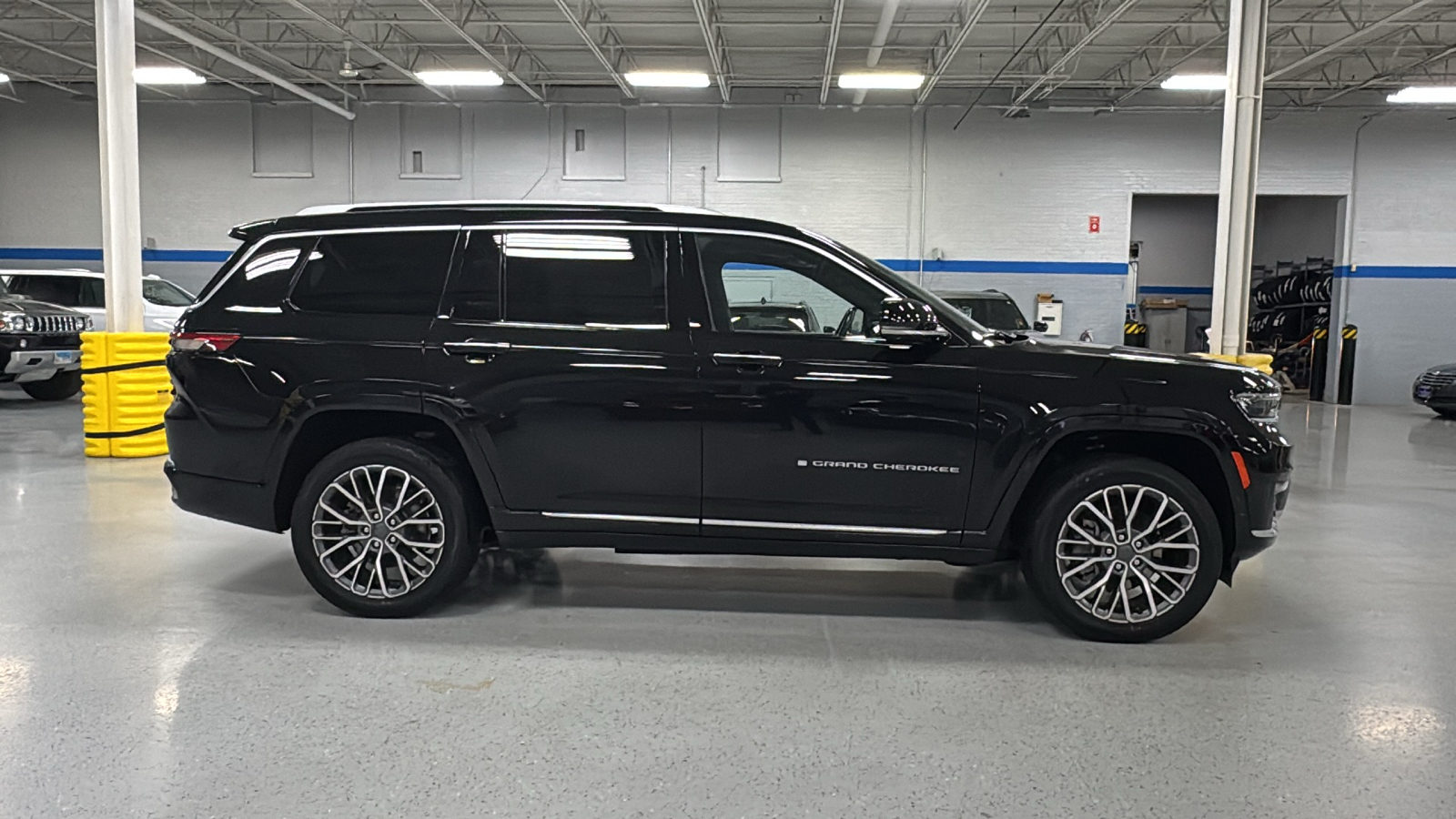 2021 Jeep Grand Cherokee L Summit 4