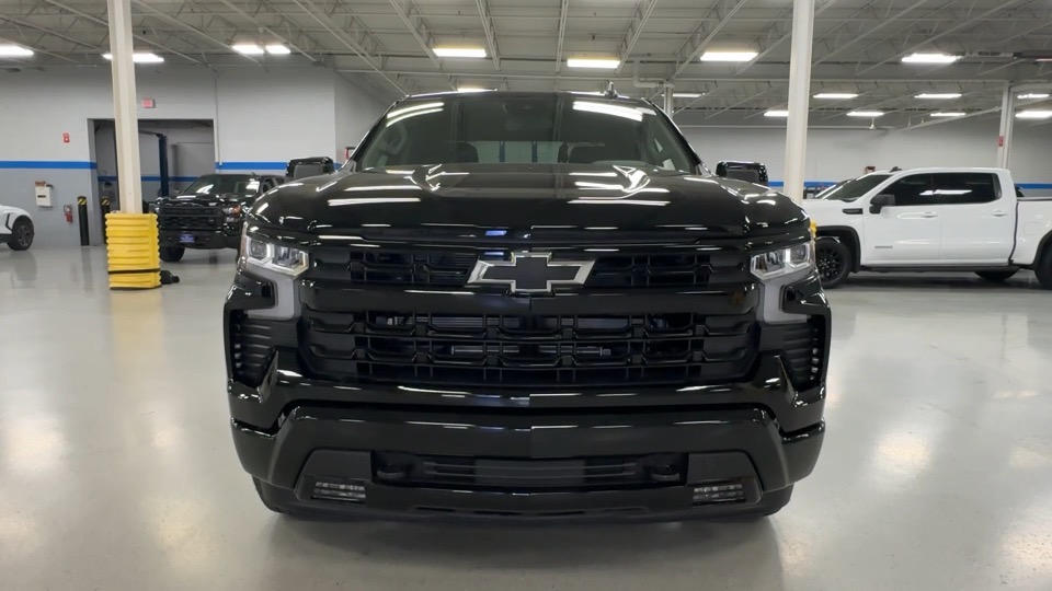 2025 Chevrolet Silverado 1500 RST 19