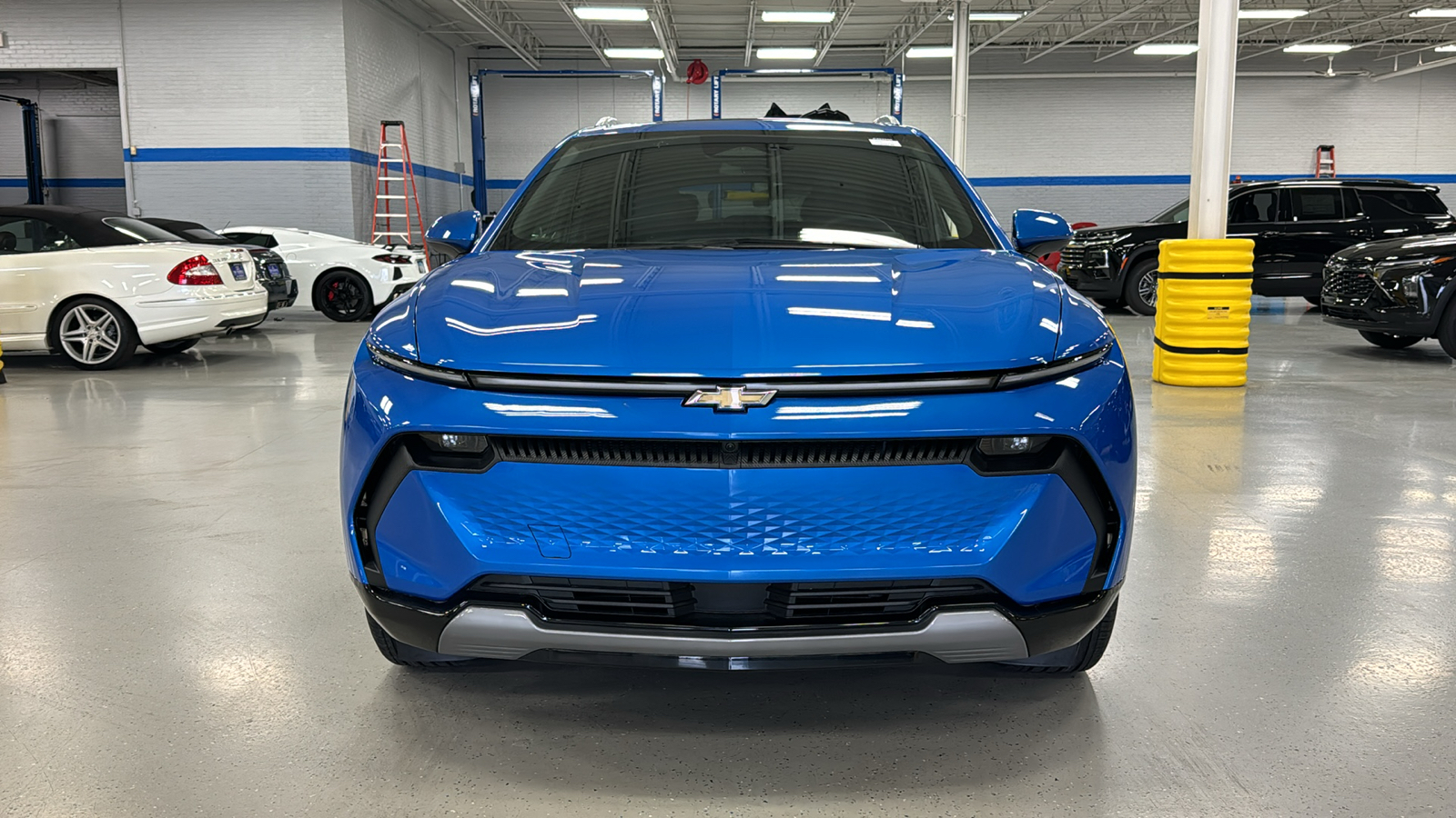 2025 Chevrolet Equinox EV LT 22