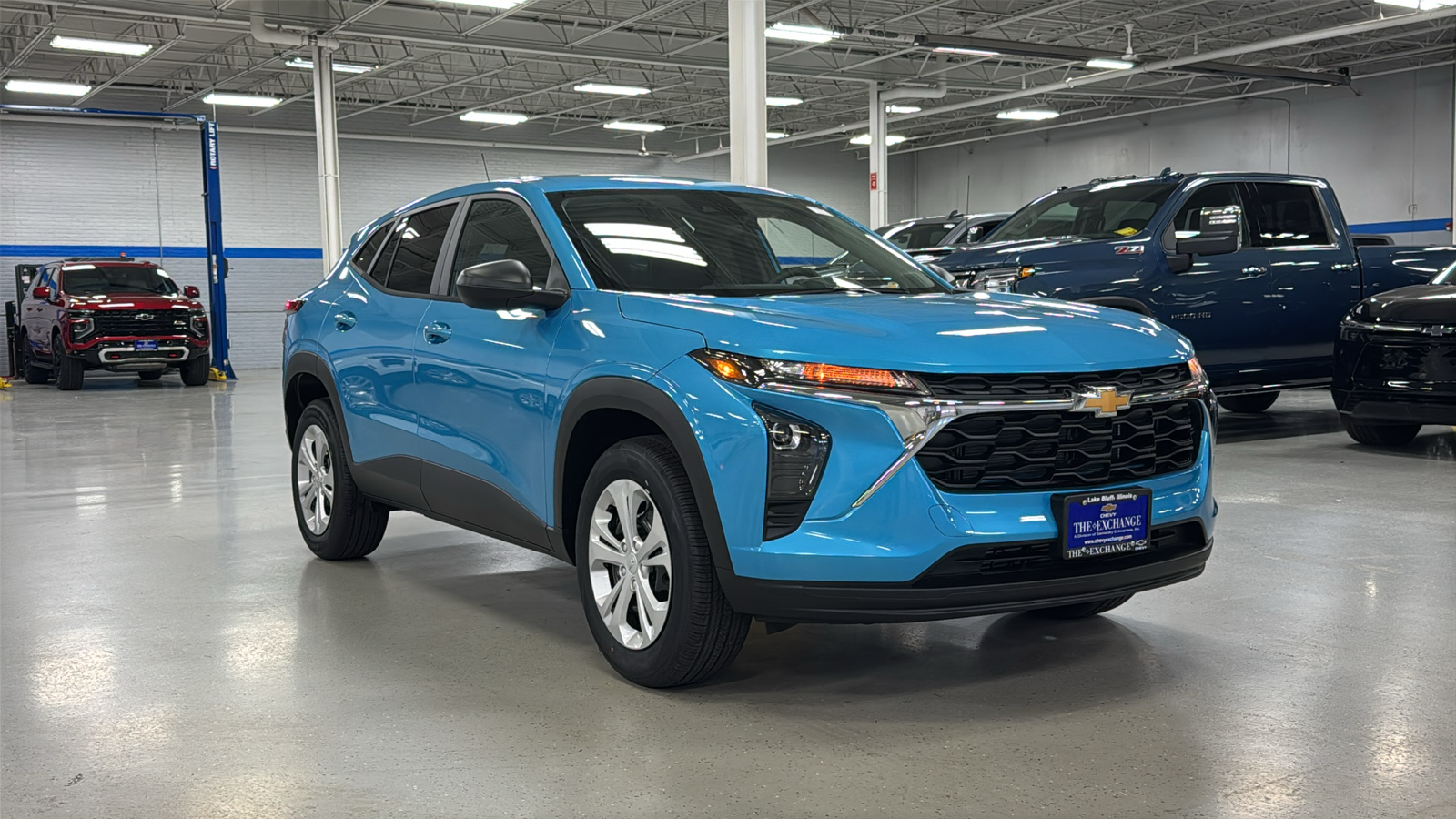 2025 Chevrolet Trax LS 2