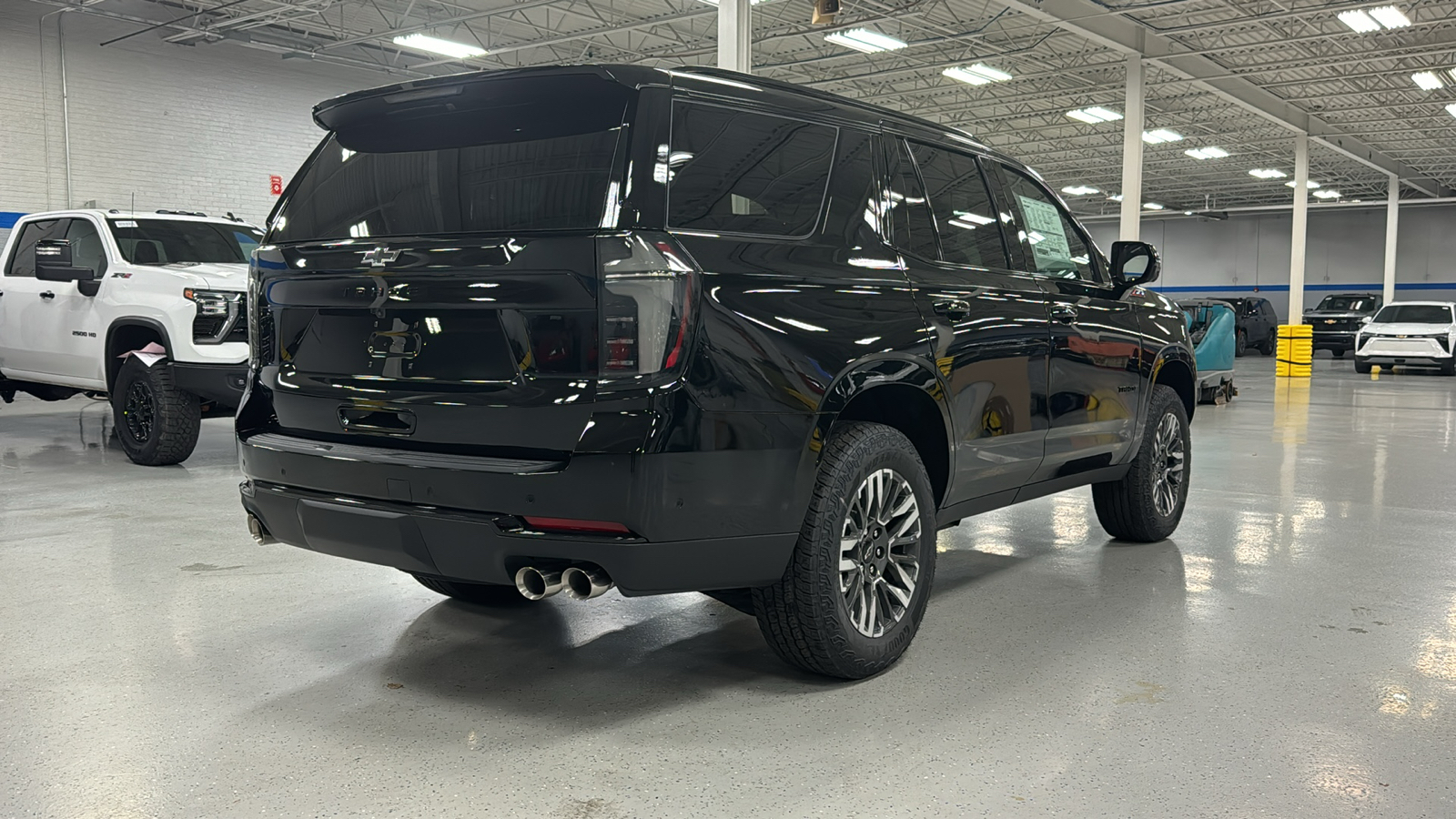 2025 Chevrolet Tahoe Z71 4