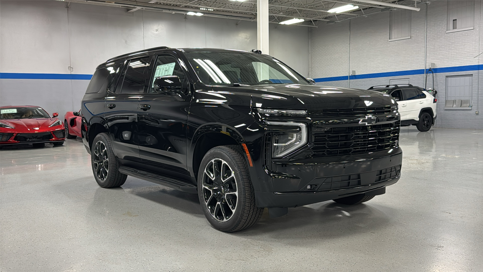 2025 Chevrolet Tahoe RST 2