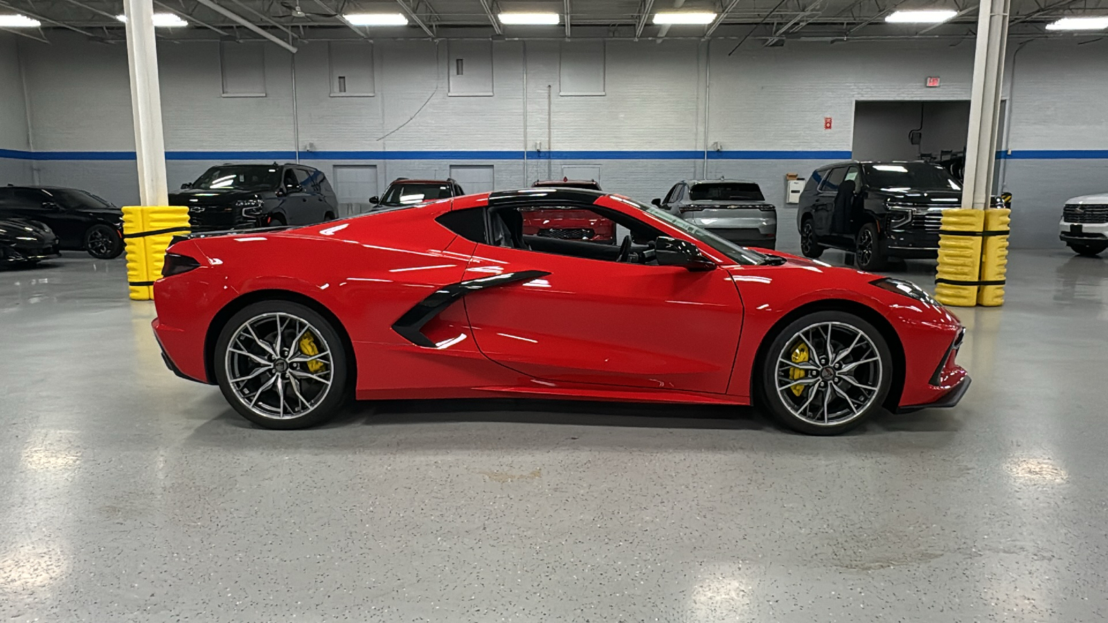 2025 Chevrolet Corvette Stingray 4