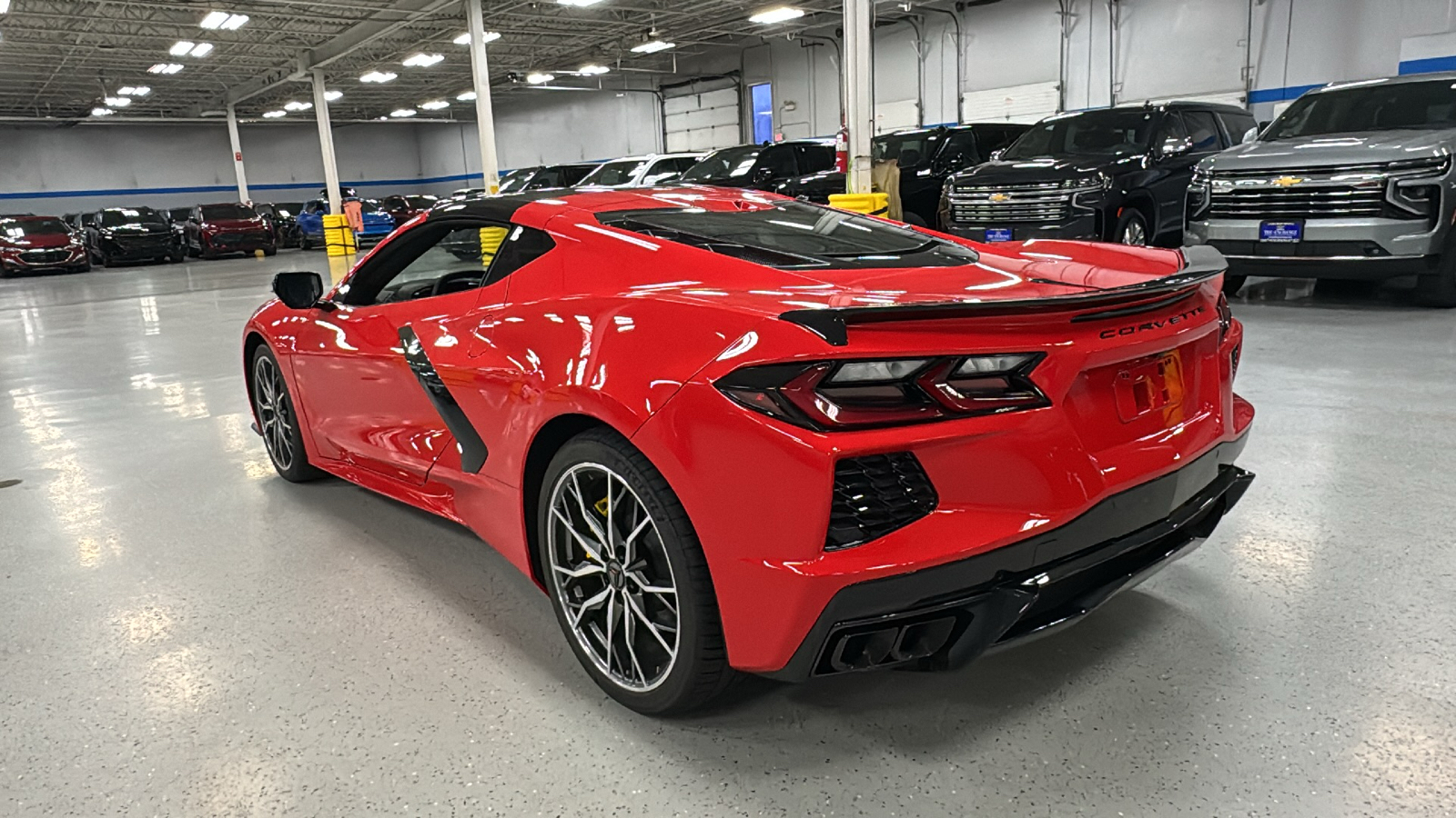 2025 Chevrolet Corvette Stingray 8