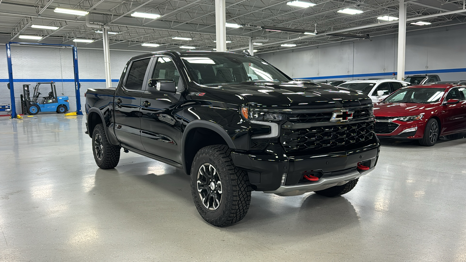 2025 Chevrolet Silverado 1500 ZR2 3