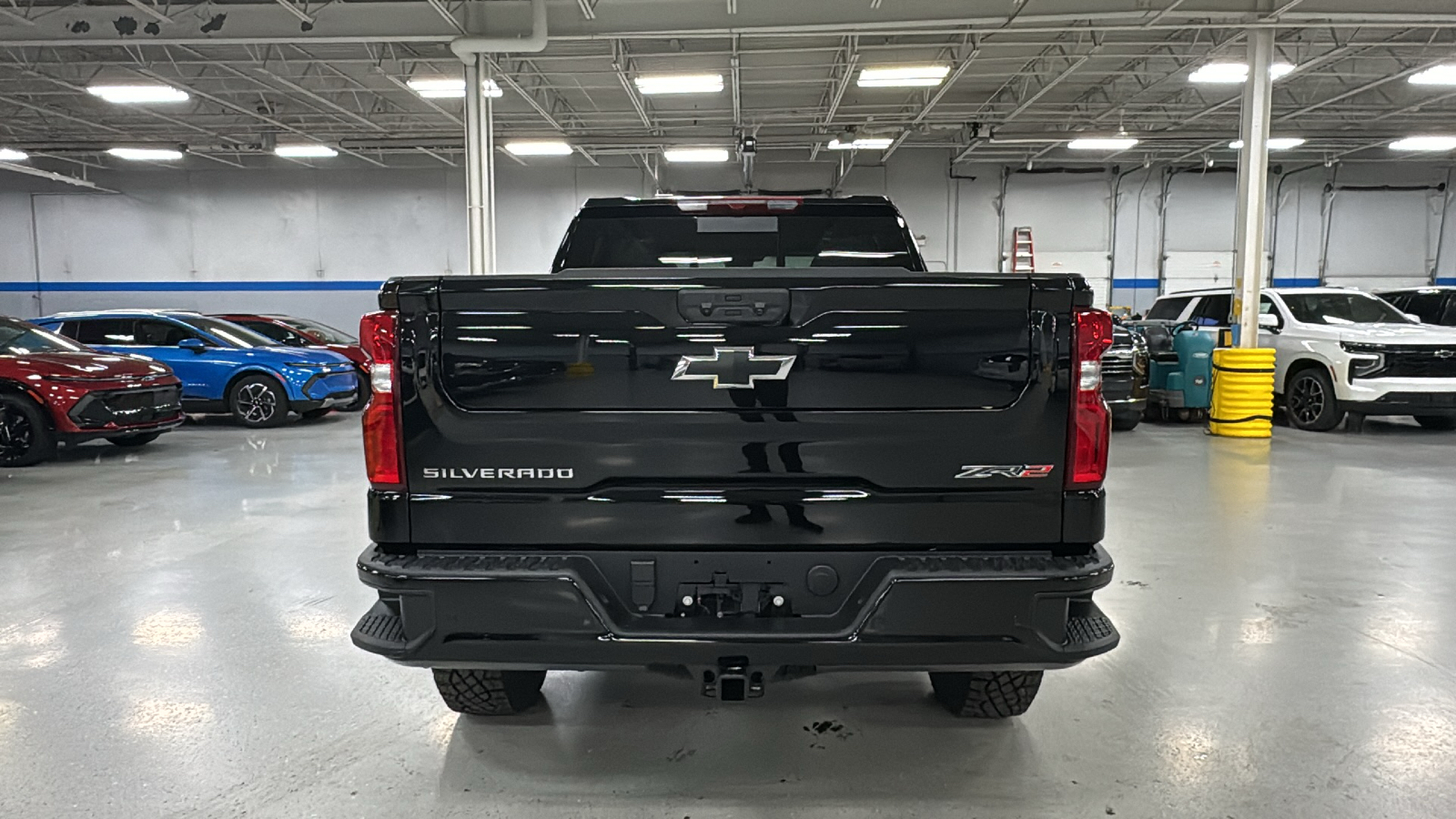 2025 Chevrolet Silverado 1500 ZR2 6