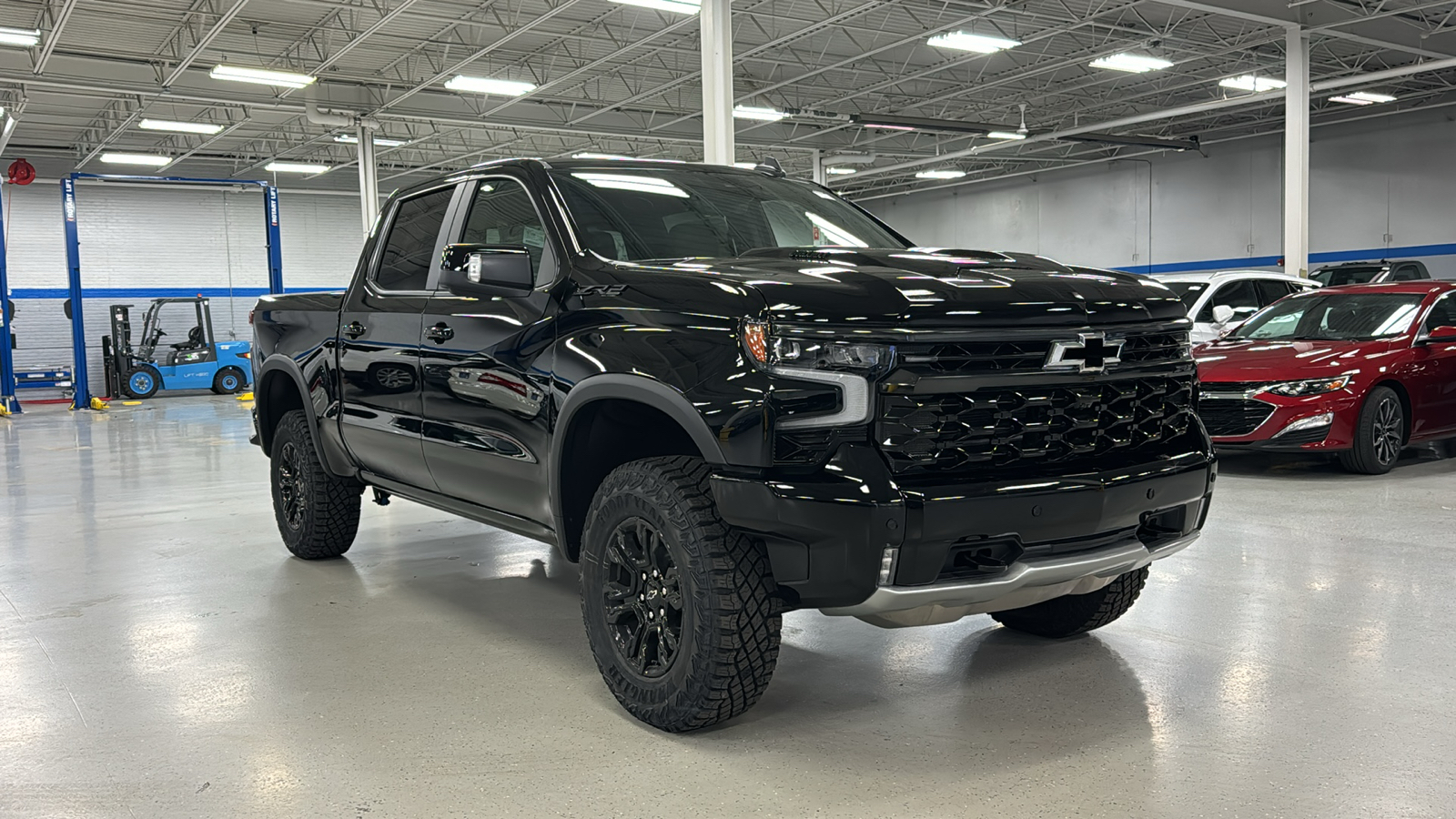 2025 Chevrolet Silverado 1500 ZR2 23