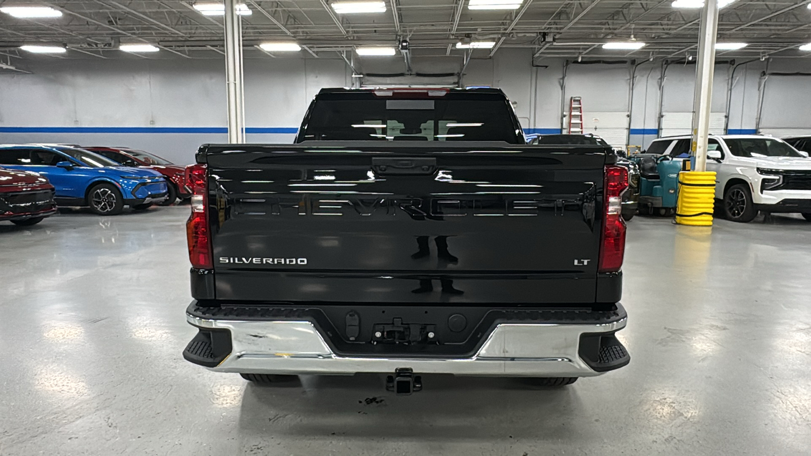 2025 Chevrolet Silverado 1500 LT 5