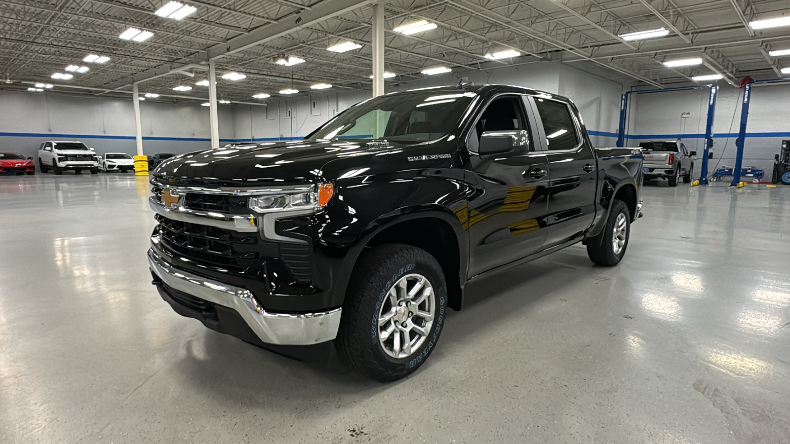 2025 Chevrolet Silverado 1500 LT 16