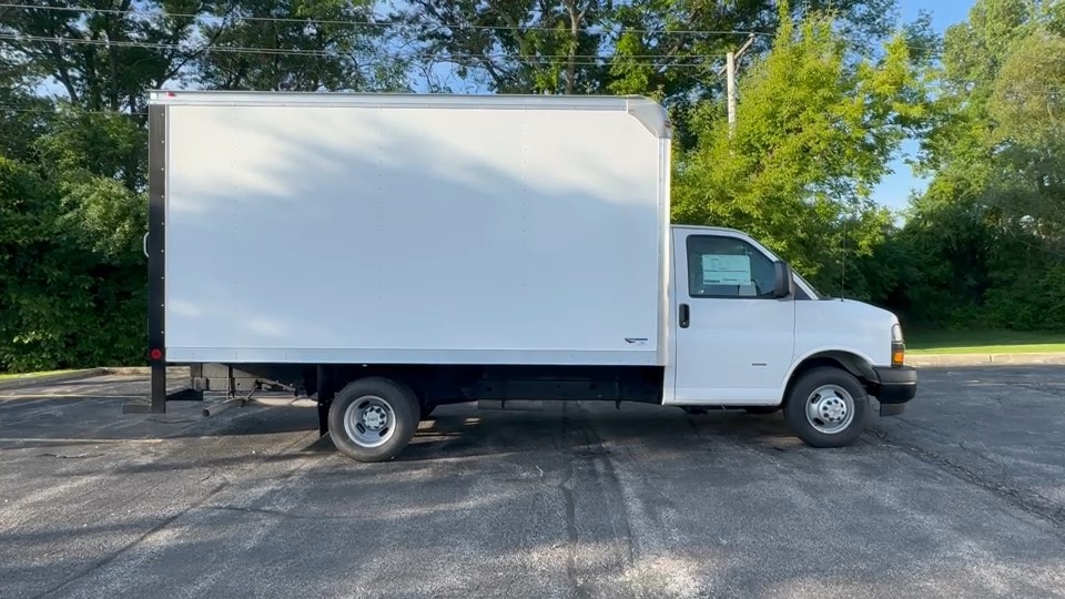 2023 Chevrolet Express 3500 Work Van 3