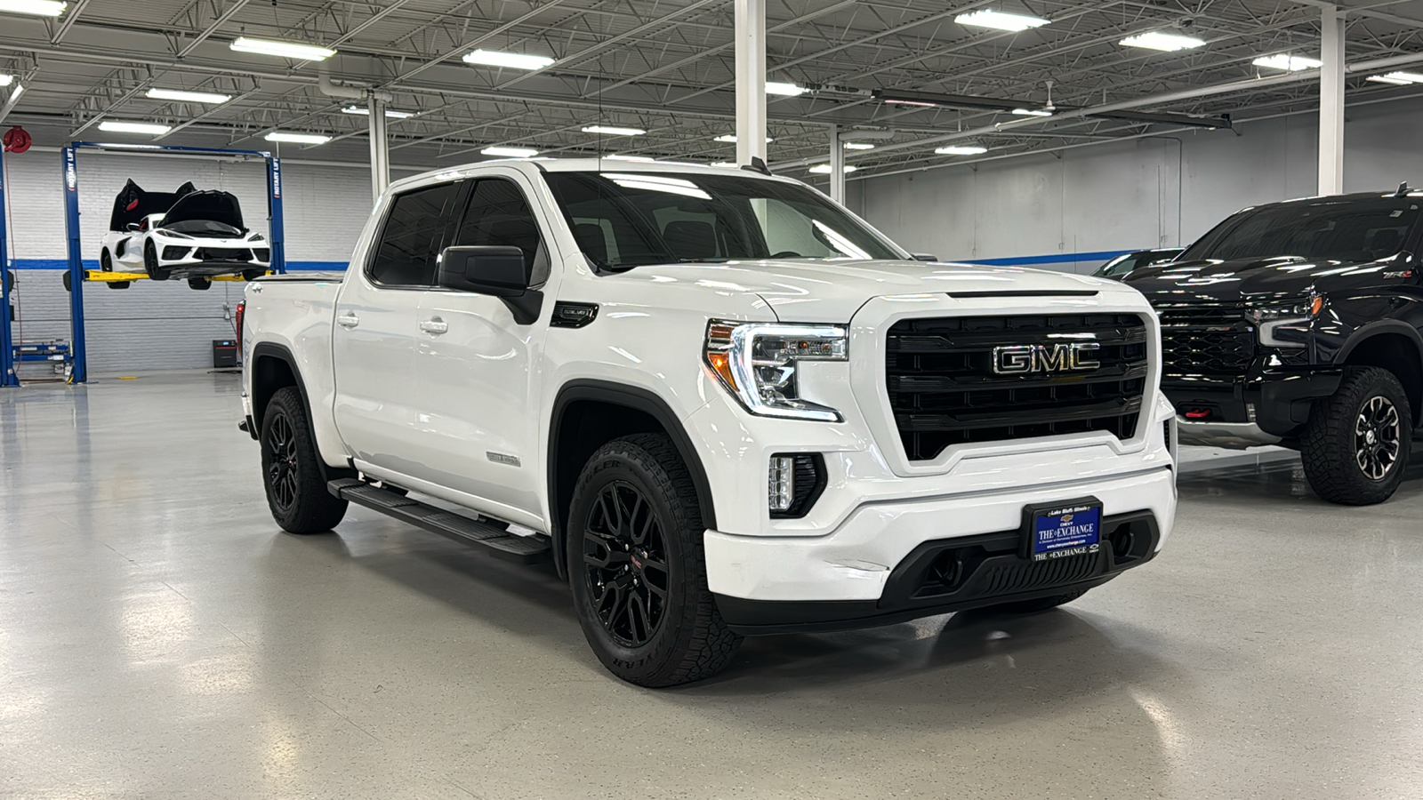 2021 GMC Sierra 1500 Elevation 1