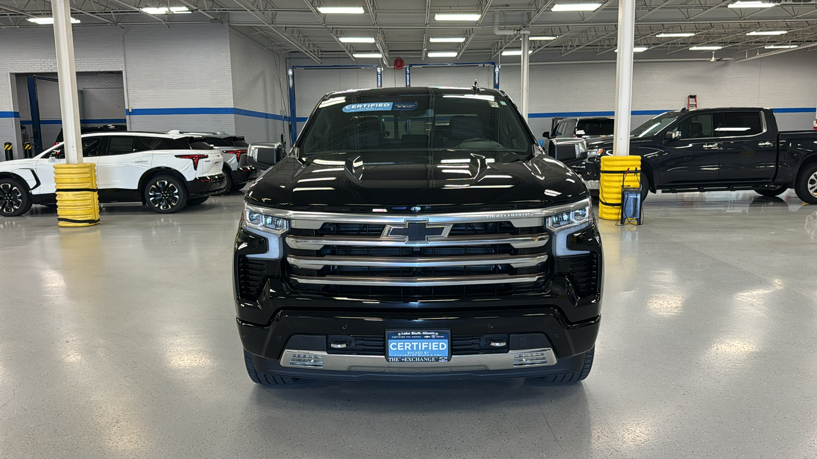 2022 Chevrolet Silverado 1500 High Country 25